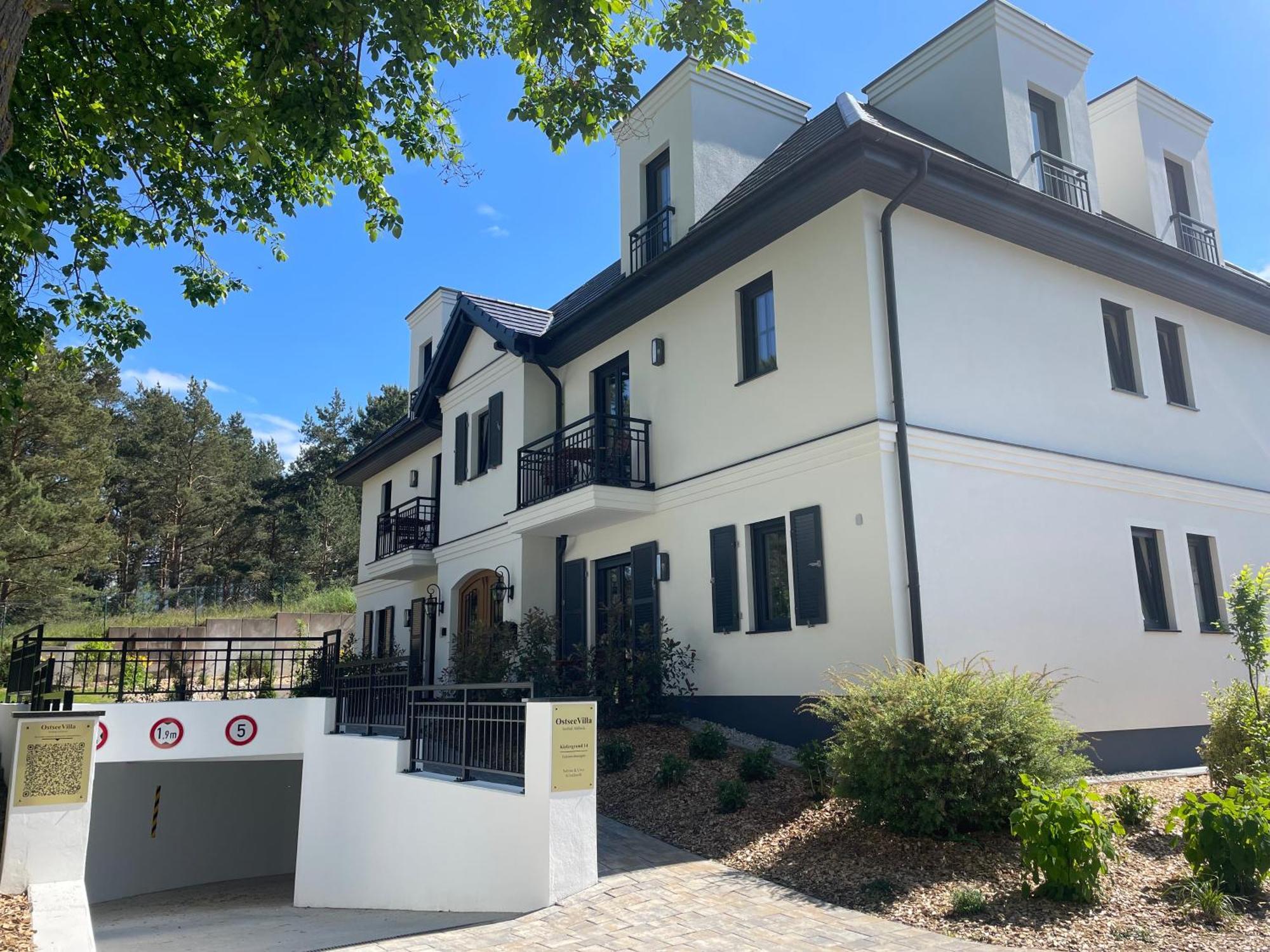 Ostseevilla Seebad Ahlbeck Ferienwohnungen Heringsdorf  Exterior photo